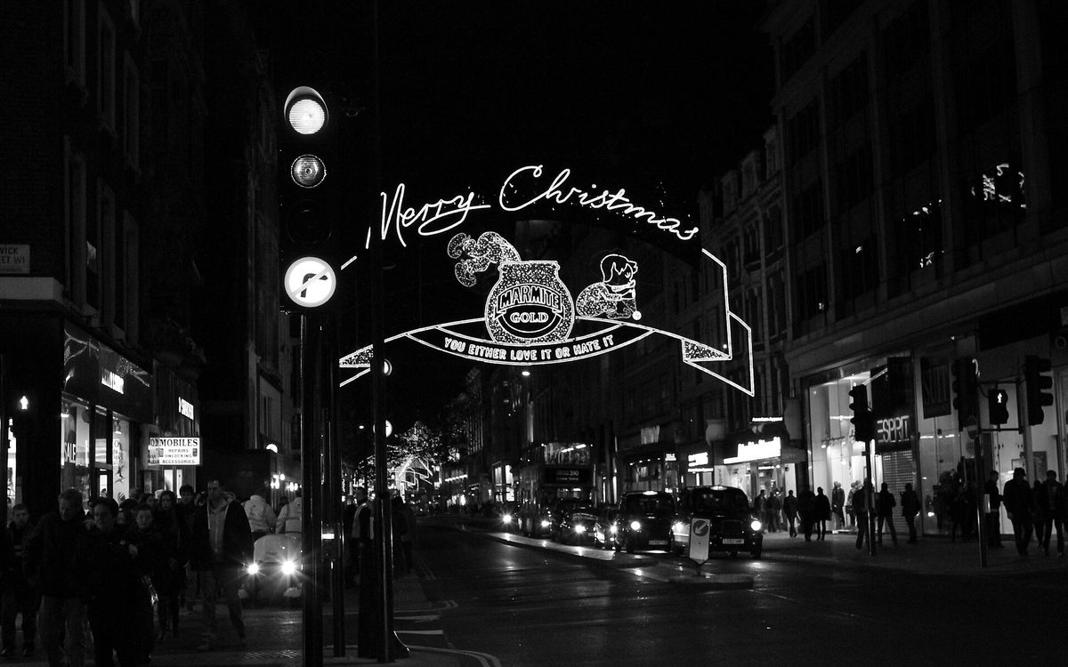 Central London Christmas Shopping Day - Minibus from Brighton